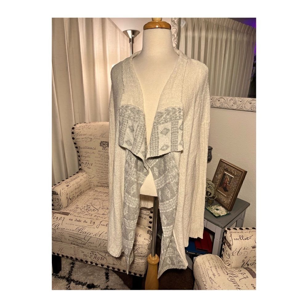 NWOT Mudd Cardigan   